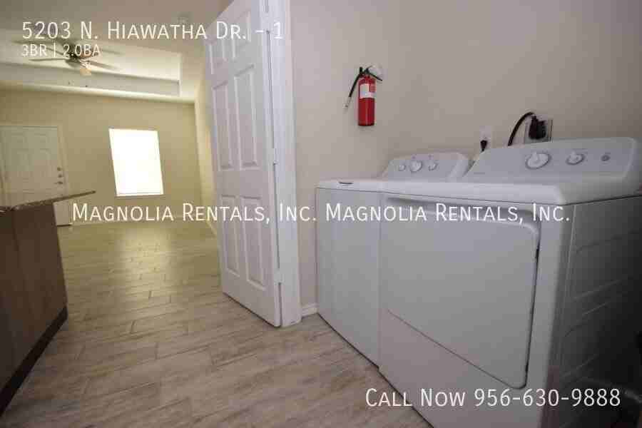 5203 N Hiawatha Dr #1 - Photo 7 of 16