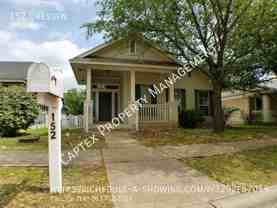 152 Dressen - Photo 1 of 1