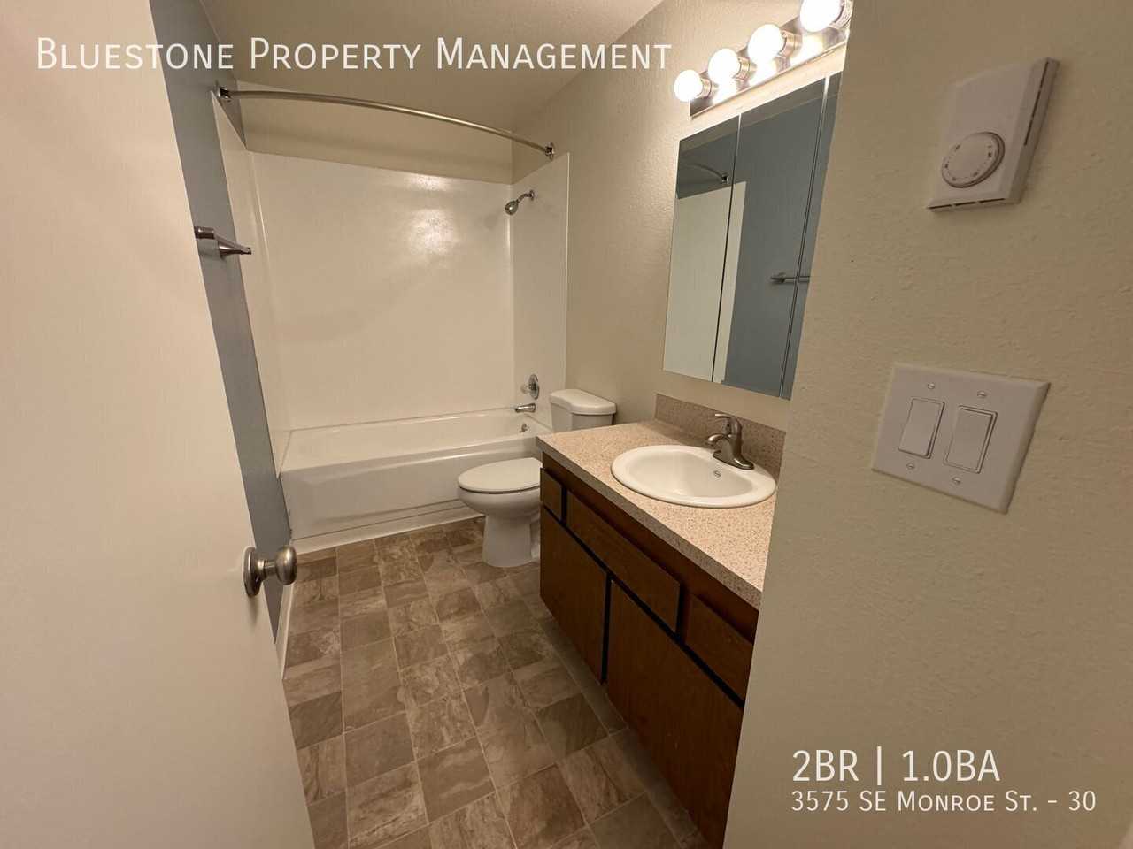 3575 Se Monroe St #30 - Photo 7 of 20