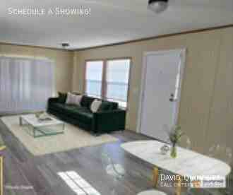 3210 Victor Ln - Photo 2 of 16