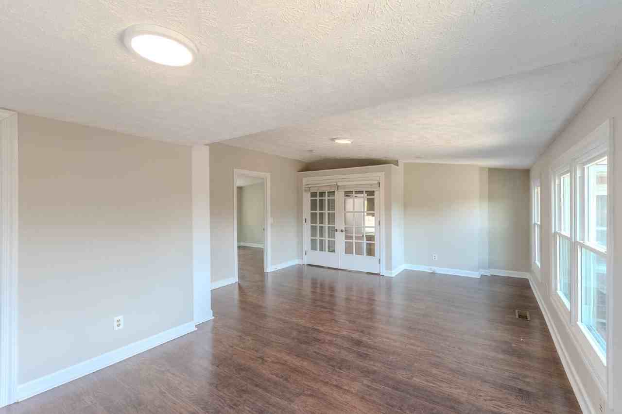 3123 Mcgavock Pike - Photo 7 of 27