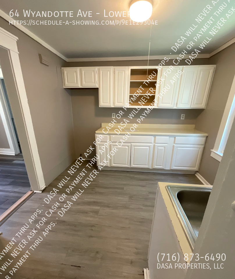 64 Wyandotte Ave - Photo 5 of 10