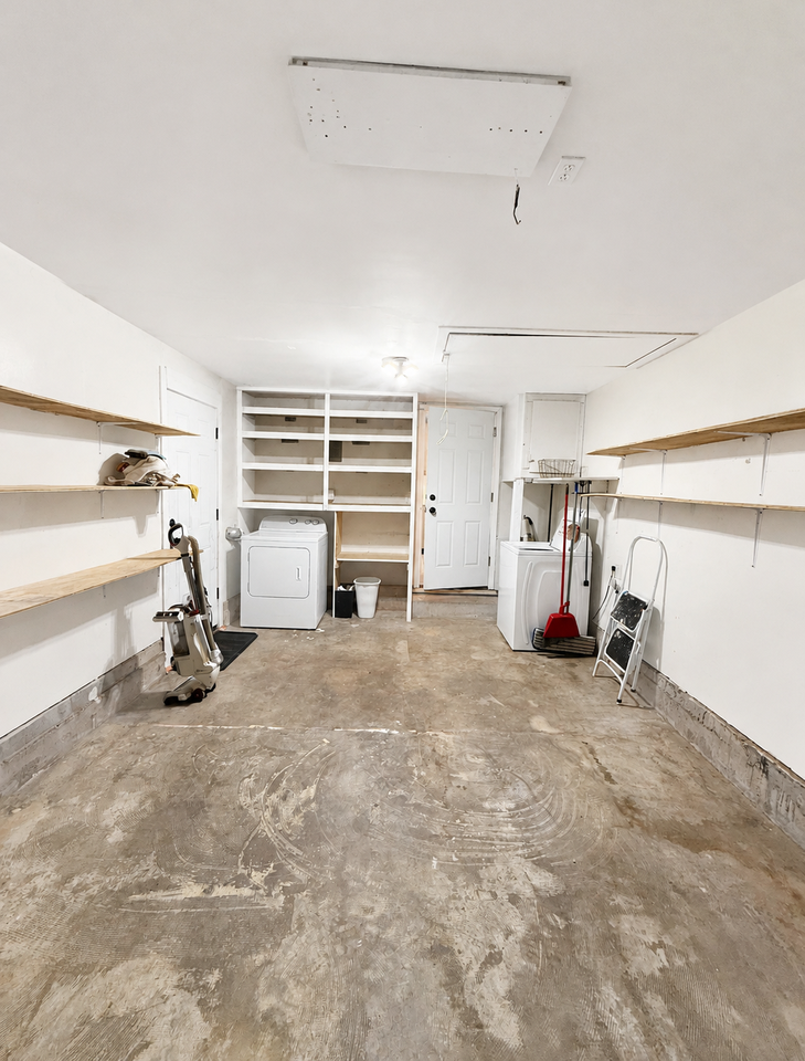 1717 Nw 42nd St - Photo 4 of 27