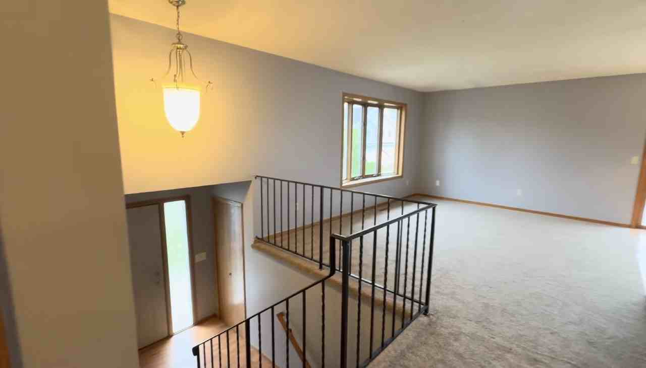 14778 Endicott Way - Photo 5 of 20