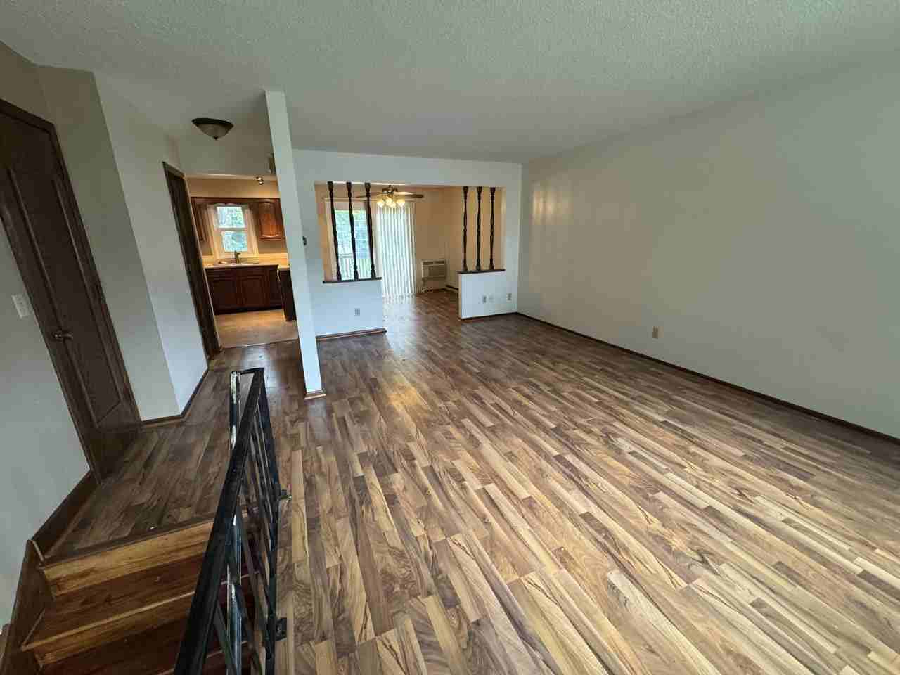 9732 Pleasant Ave S - Photo 5 of 24