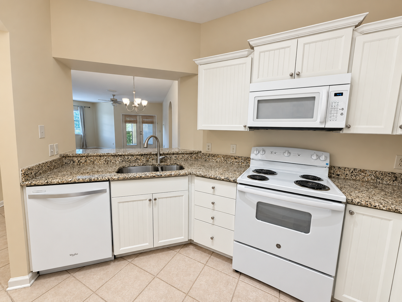 2521 Vista Cove Rd - Photo 3 of 19