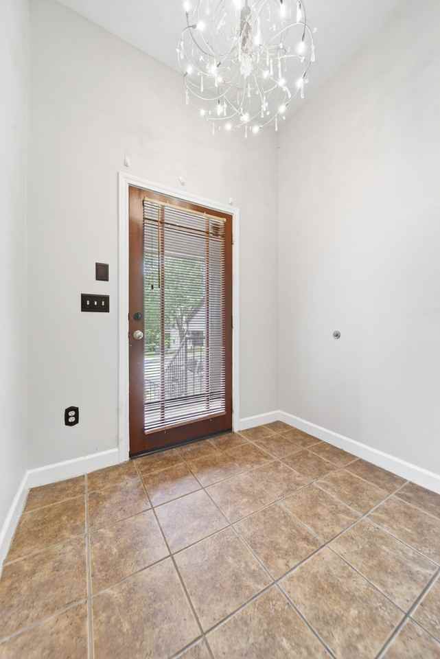 320 Old Hickory Blvd - Photo 7 of 50