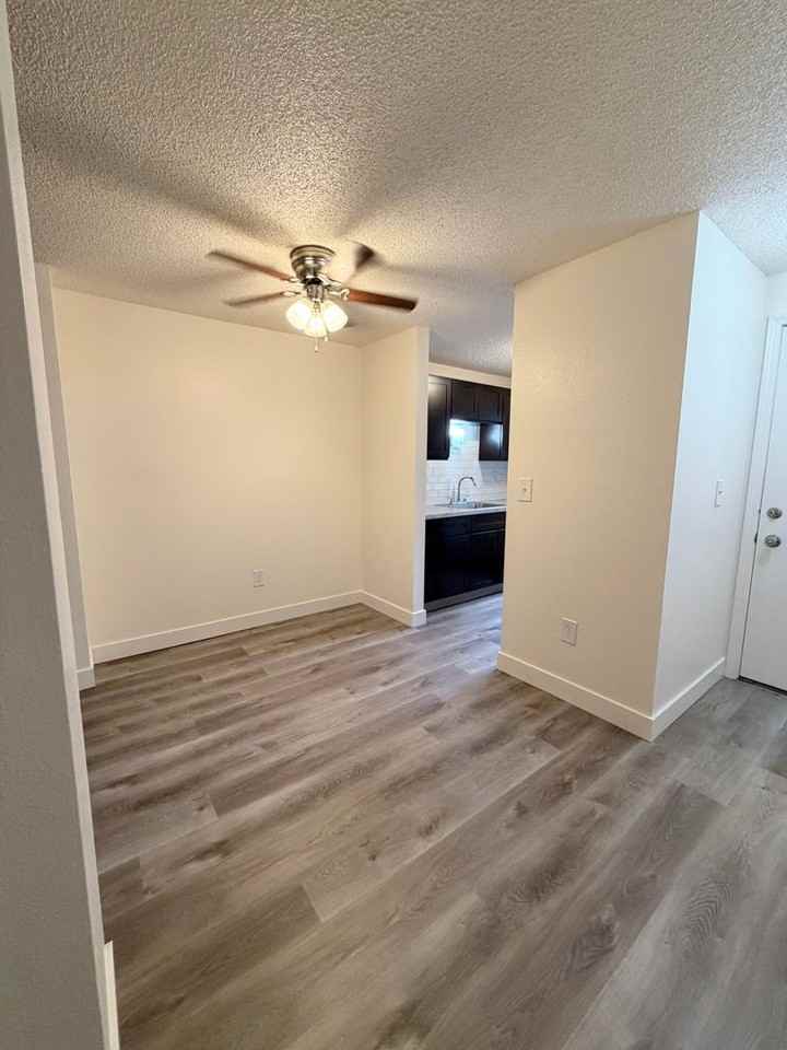 #131 ALLEN CREEK - Photo 5 of 24