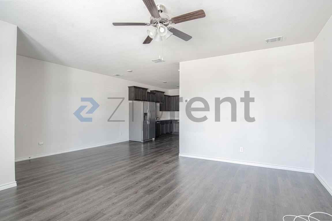 2149 Buffalo Hill Dr - Photo 4 of 22