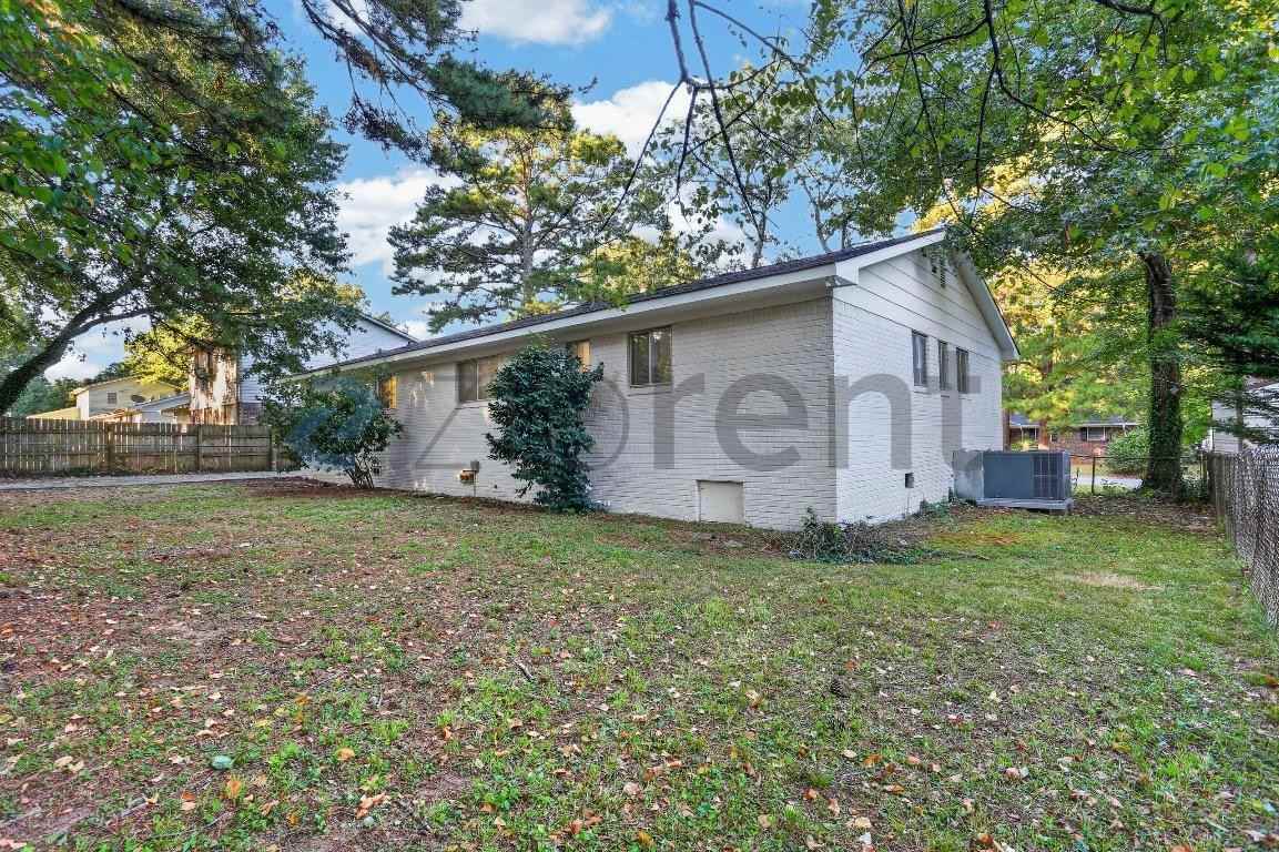1581 Pintail Rd - Photo 7 of 23