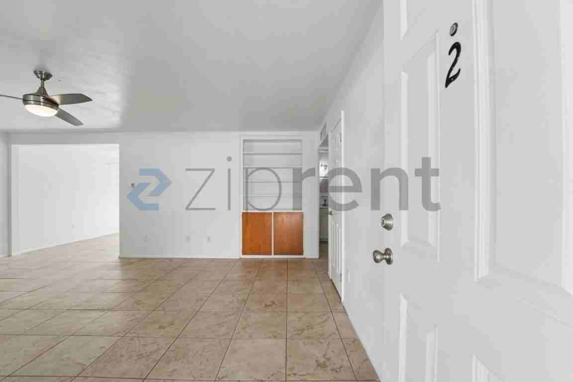 6220 N 12th Pl #2 - Photo 6 of 27