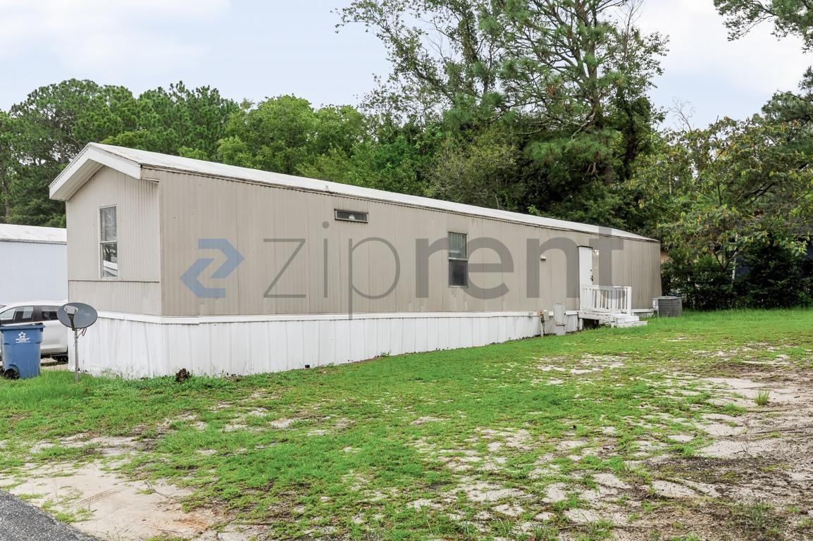 1112 Armadillo Dr - Photo 2 of 17