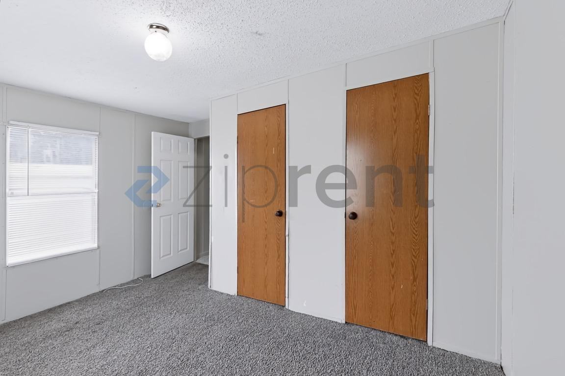 1112 Armadillo Dr - Photo 7 of 17