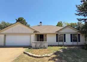 812 Countrywood Ln - Photo 1 of 1