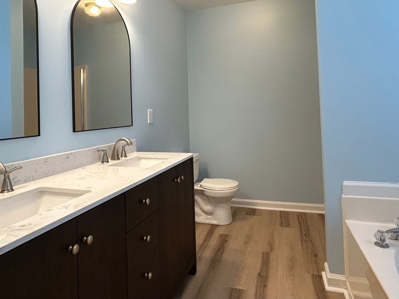 5320 Cumberland Plain Dr - Photo 3 of 18