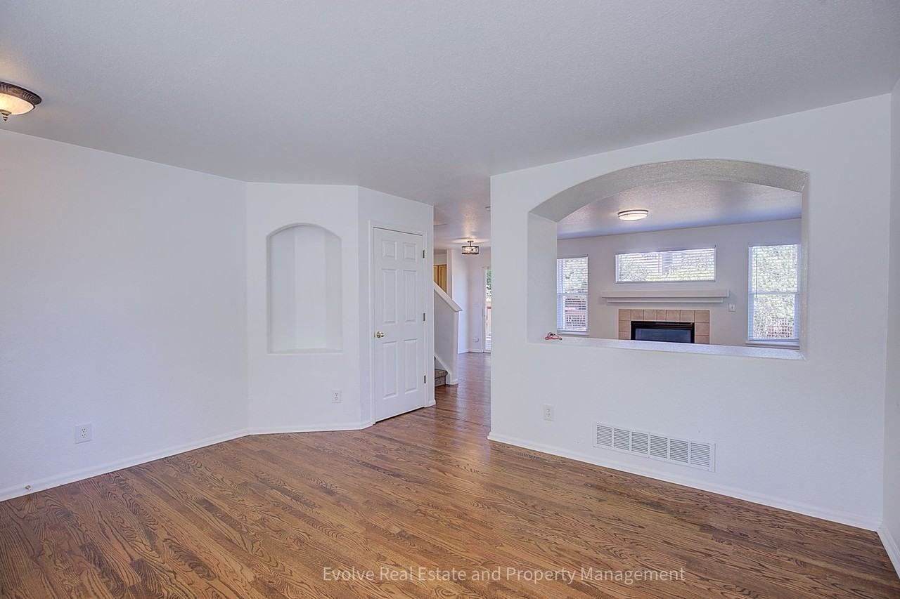 10525 Tiger Chase - Photo 6 of 29