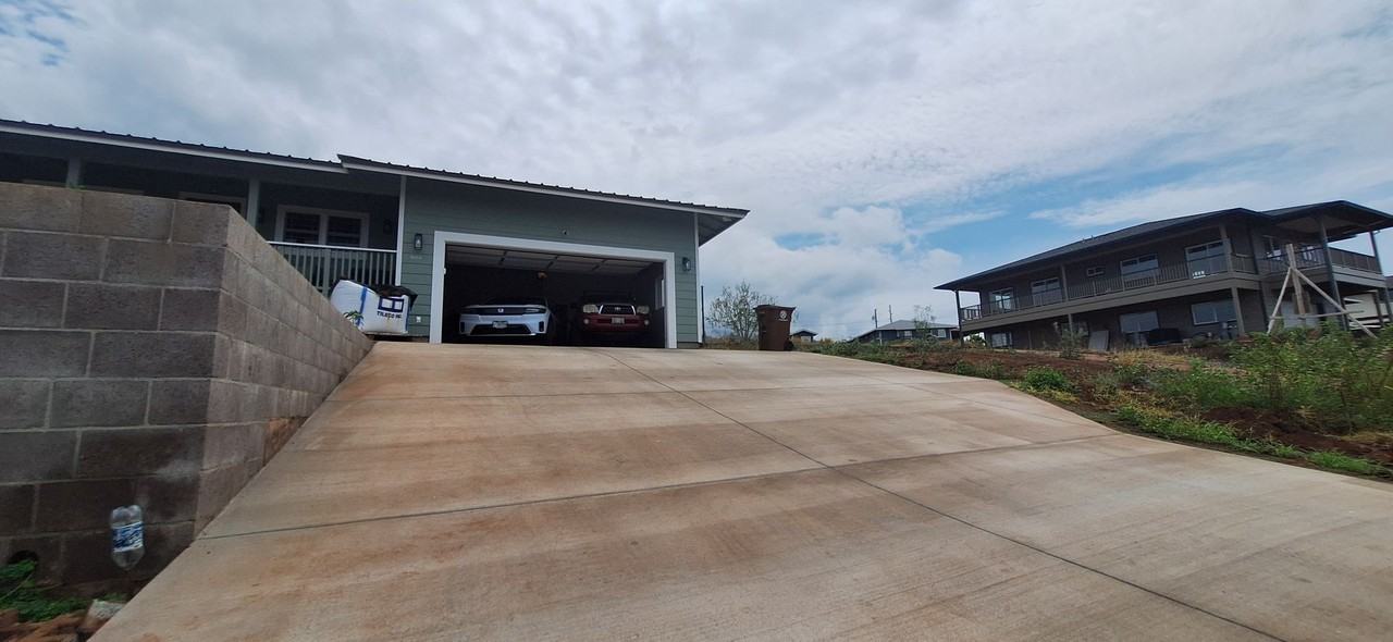 1402 Ainakea Rd - Photo 2 of 16