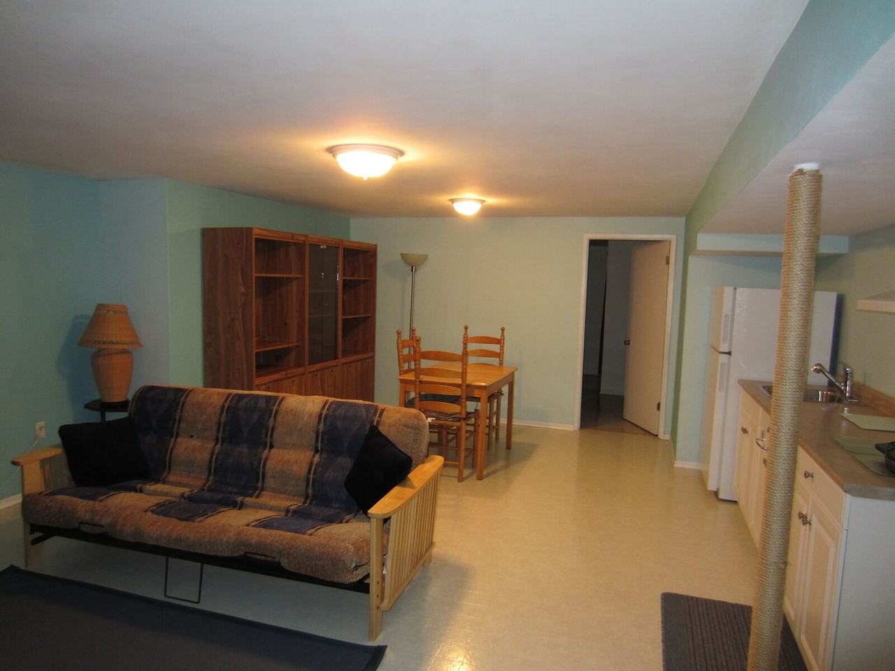 9 Hooke Rd Sw - Photo 2 of 10