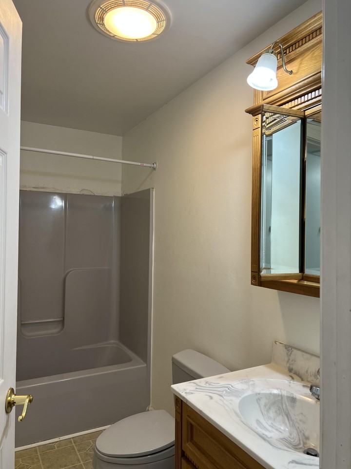 4003 Hill St #4003 - Photo 5 of 12