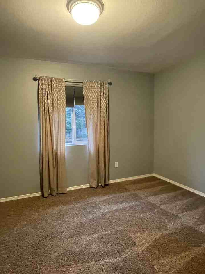 3773 Earendel Ave #NA - Photo 7 of 13