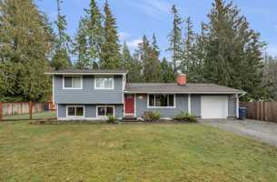 featured image of 17905 64th Dr Nw #NA