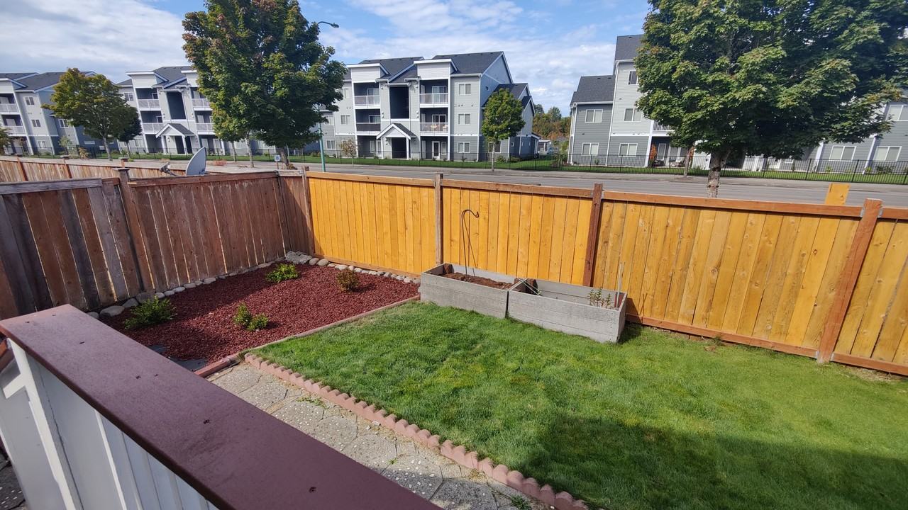 9905 Dragt St Se #NA - Photo 4 of 14
