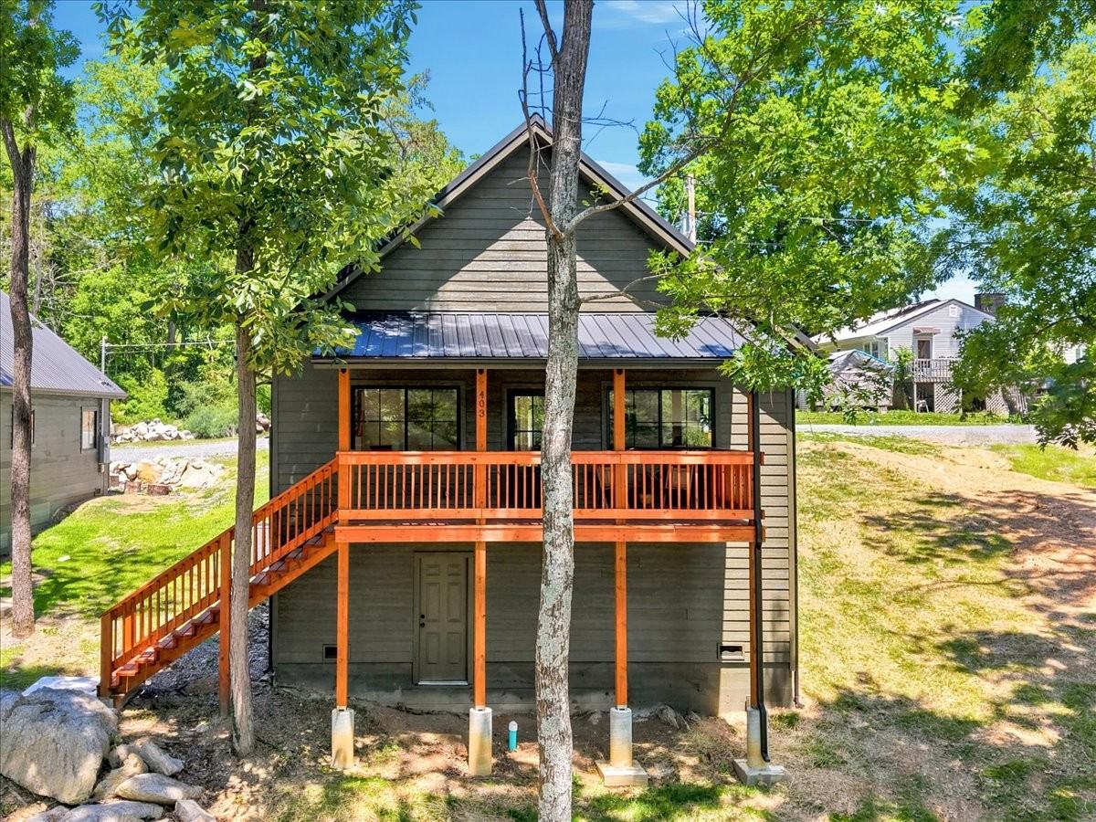 403 Crescent Dr #NA - Photo 2 of 35