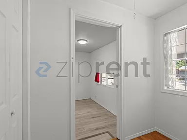 17815 8th Ave Ne #NA - Photo 7 of 10