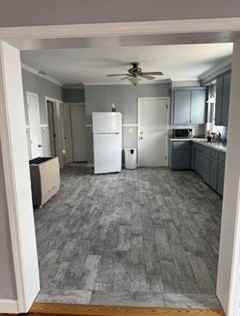 174 Hudson St #2 - Photo 4 of 12