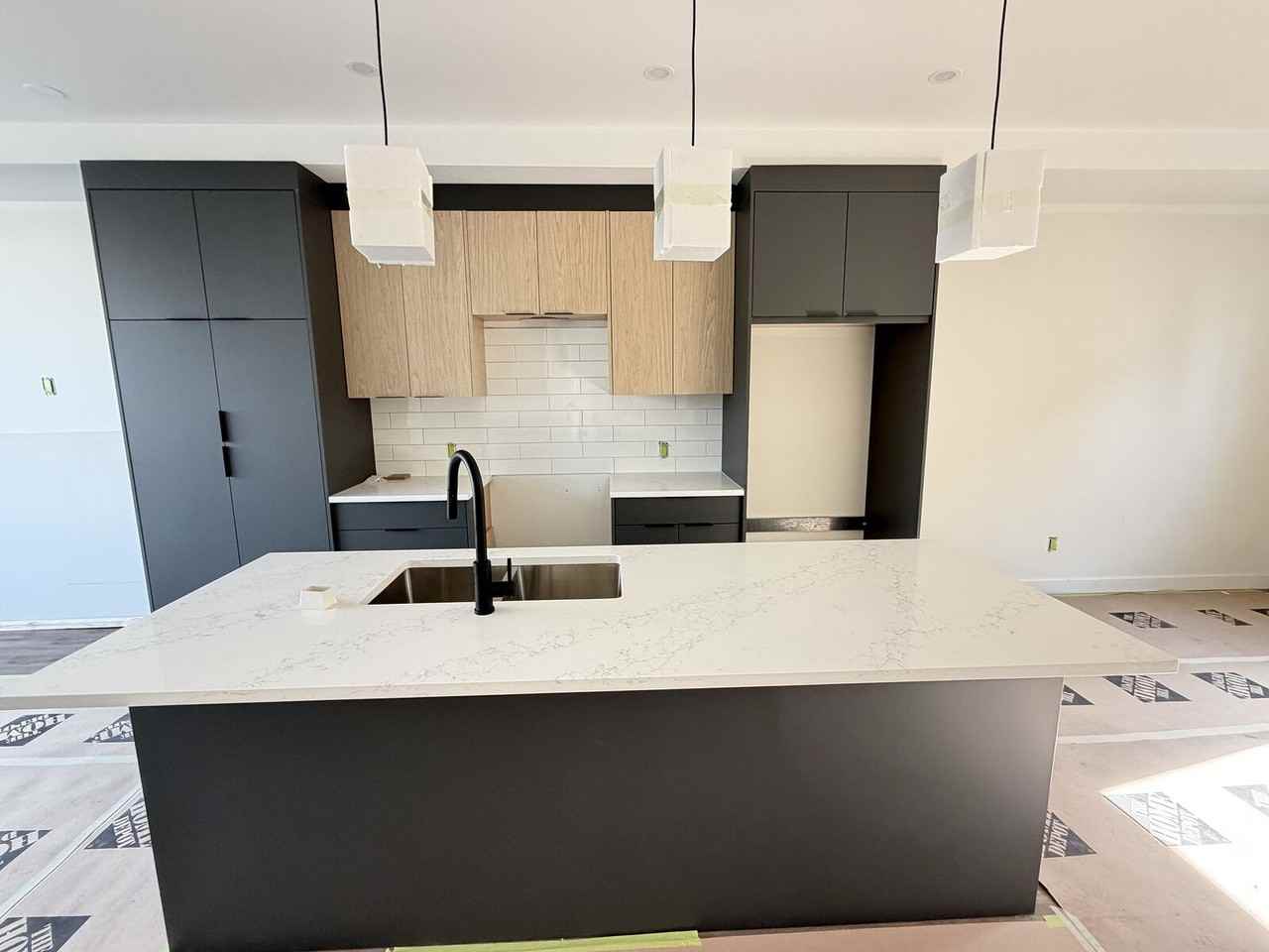 532 5 Ave Ne - Photo 3 of 16
