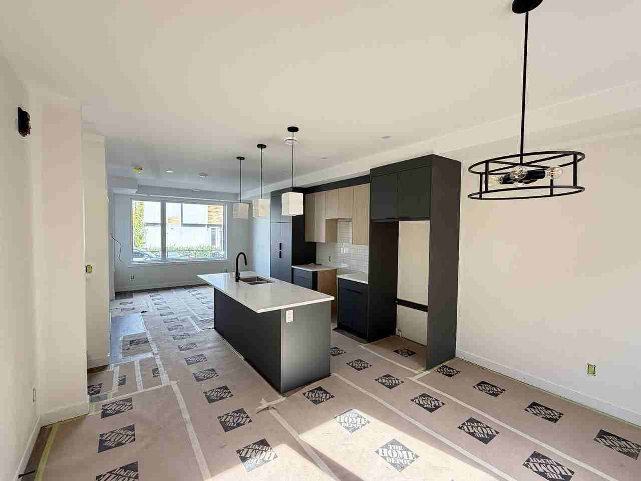 532 5 Ave Ne - Photo 5 of 16