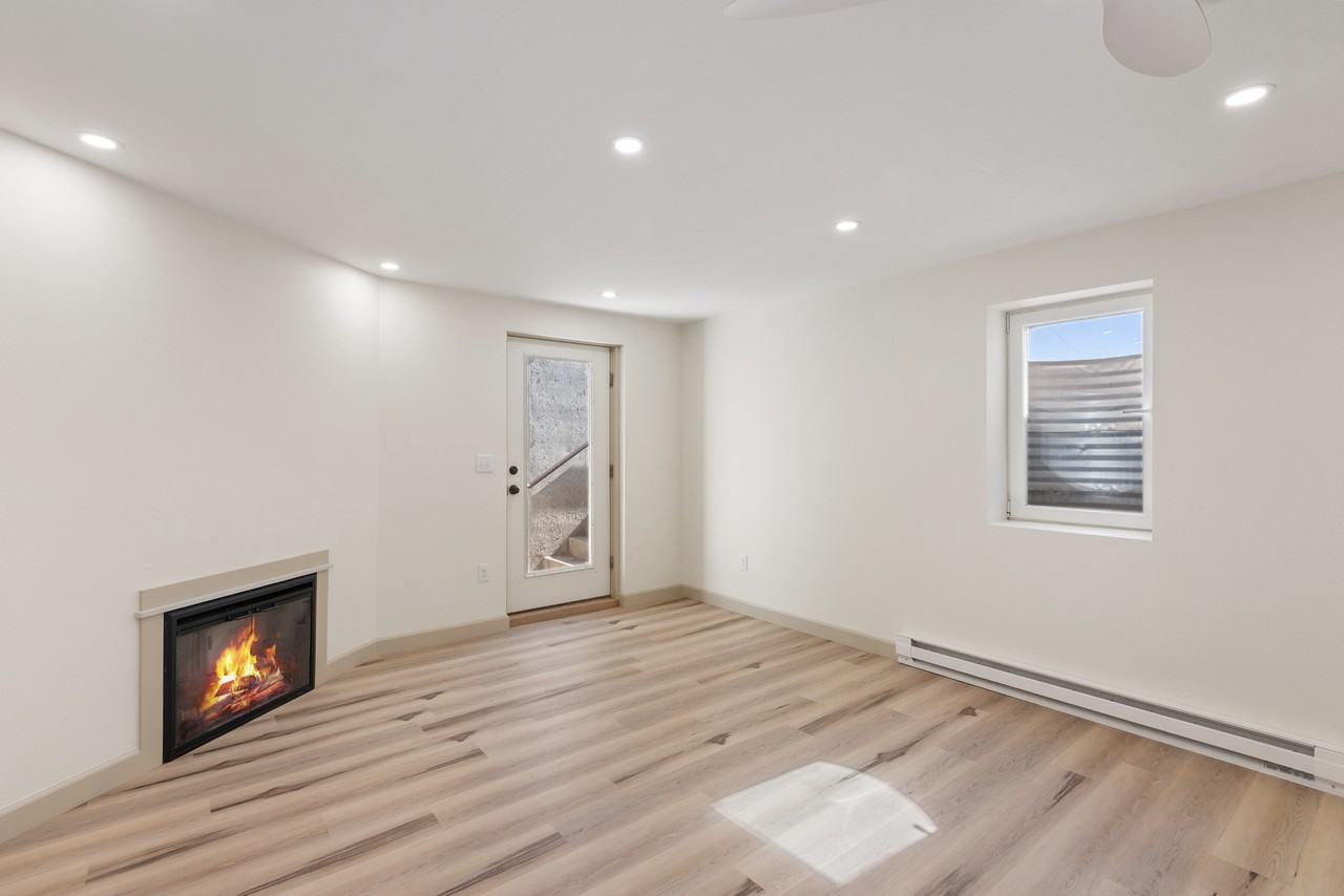 320 Burdette St #NA - Photo 5 of 15