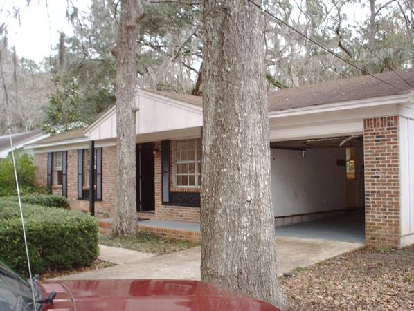 2007 Harriet Dr - Photo 6 of 21