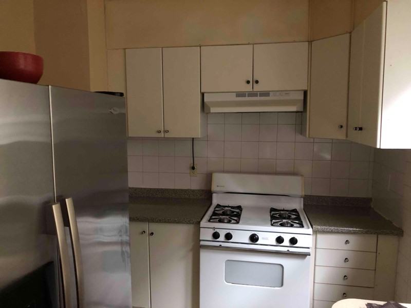 522 Devon St - Photo 4 of 12