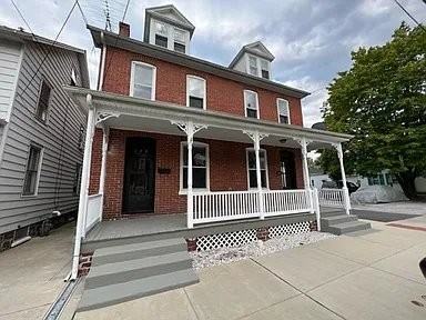 159 N Stratton St - Photo 2 of 15