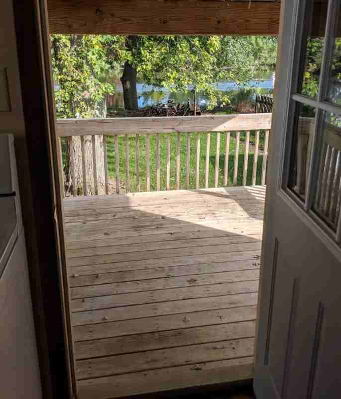 453 1/2 N River St - Photo 2 of 10