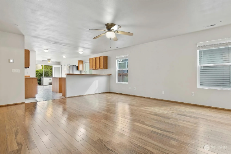 1324 Rowan Ct - Photo 7 of 20