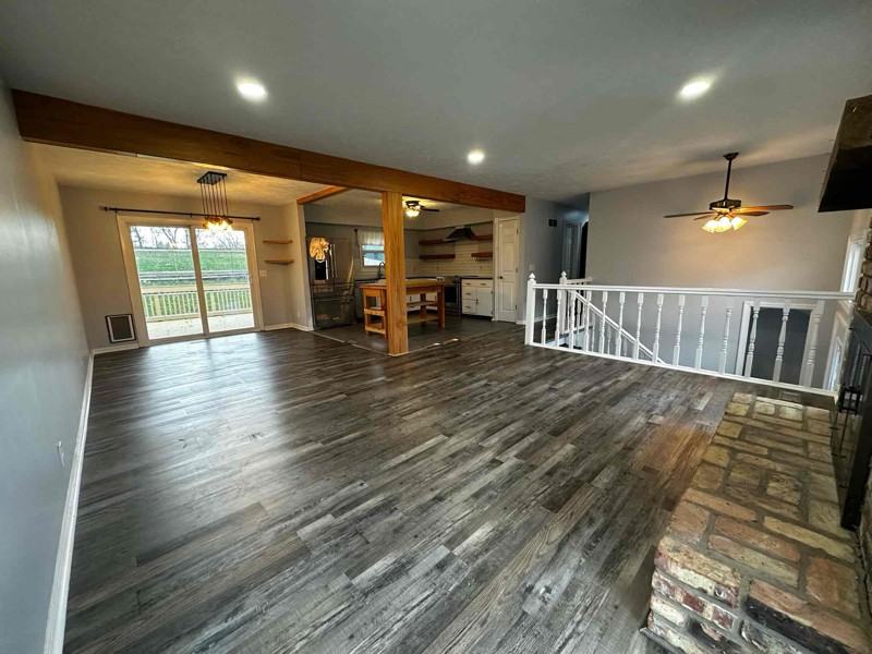 1312 Greenwood Ave - Photo 4 of 23