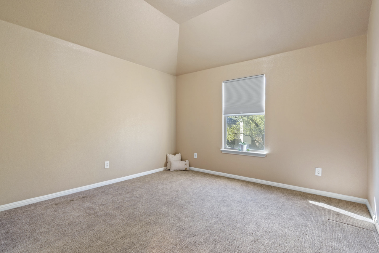 8133 Ladera Verde Dr #NA - Photo 3 of 7