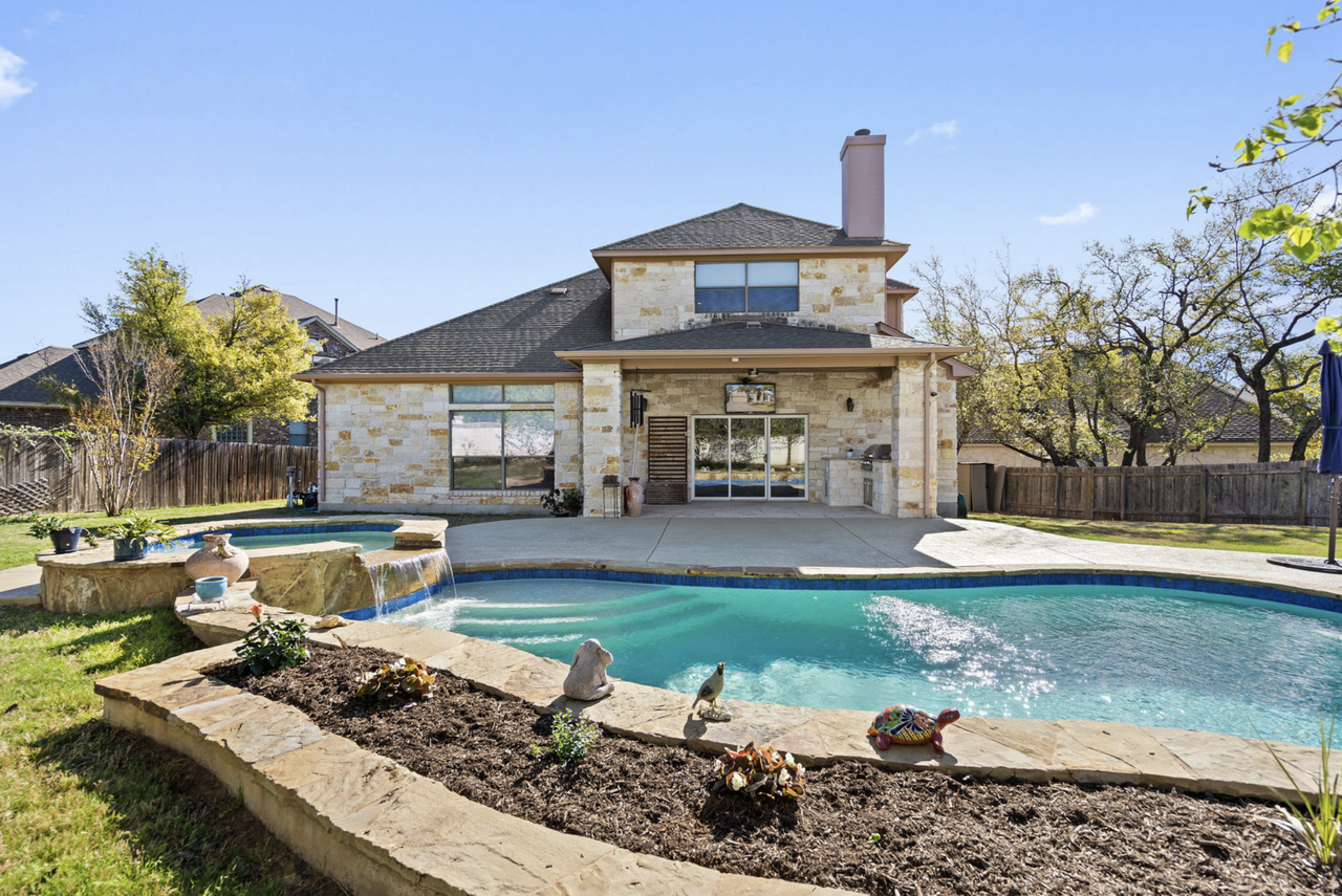 8133 Ladera Verde Dr #NA - Photo 7 of 7