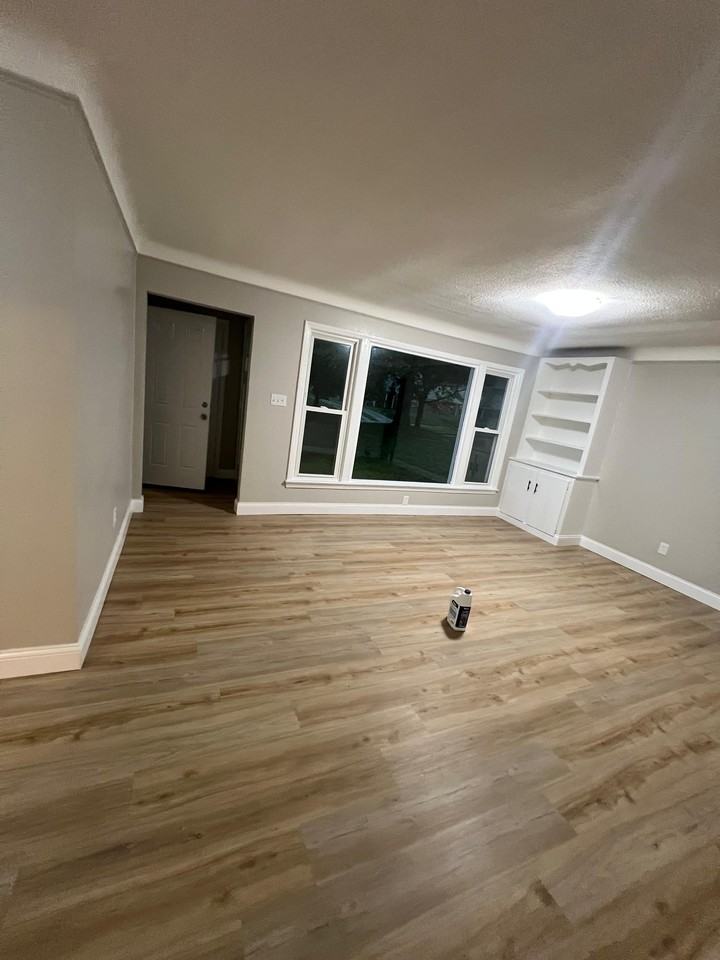 1026 Renfield Rd - Photo 5 of 20