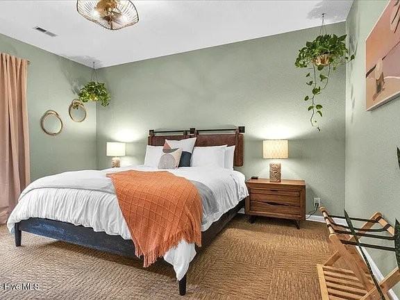 219 Kings Trl #10 - Photo 7 of 13