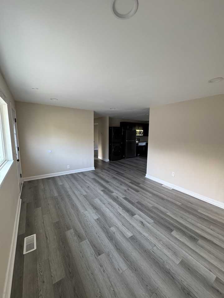 3307 Mays St #B - Photo 3 of 16