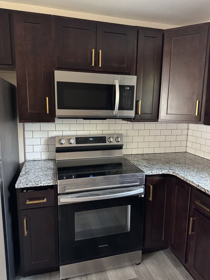 3307 Mays St #B - Photo 4 of 16