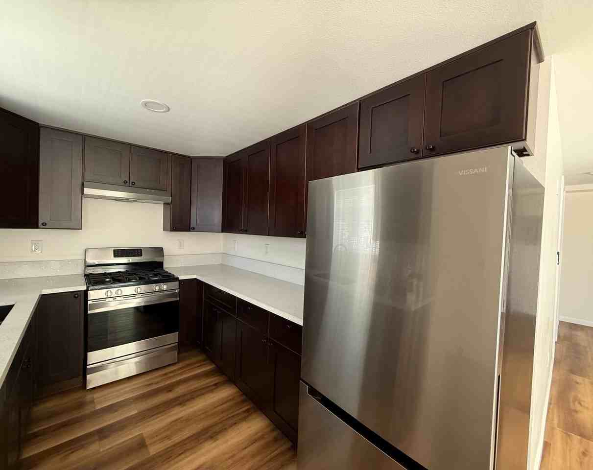 8006 Towne Ave #1 - Photo 2 of 9