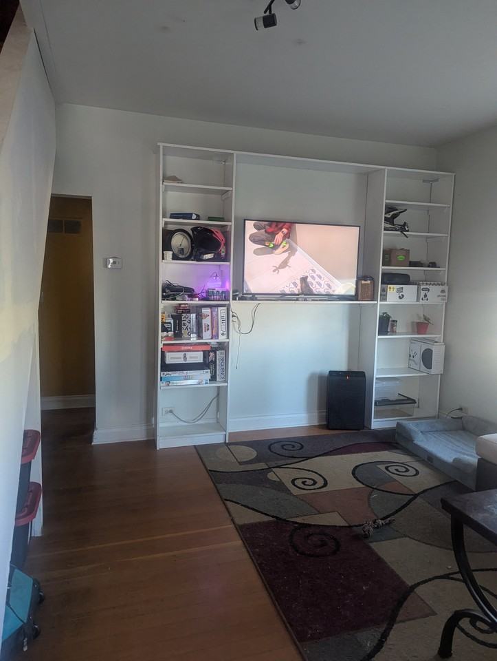 606 W Chestnut St - Photo 5 of 6