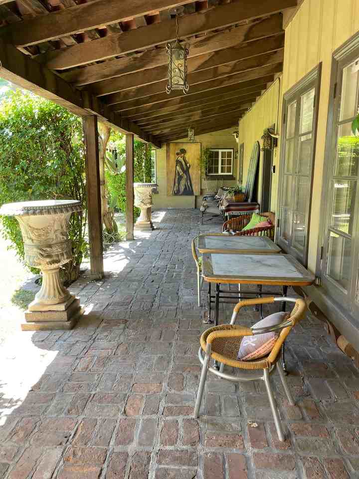 720 W Mcdowell Rd #4 - Photo 2 of 19