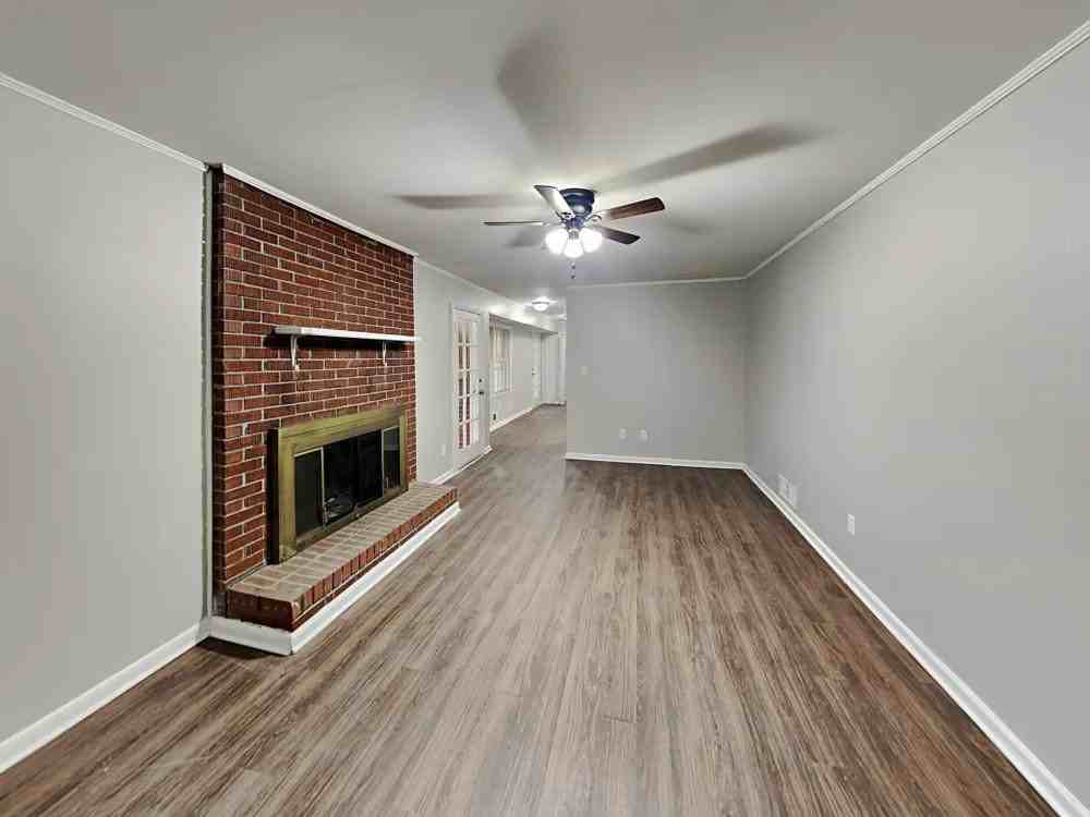 3665 Scarlet Dr - Photo 2 of 8