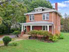 2701 Barton Ave - Photo 1 of 1