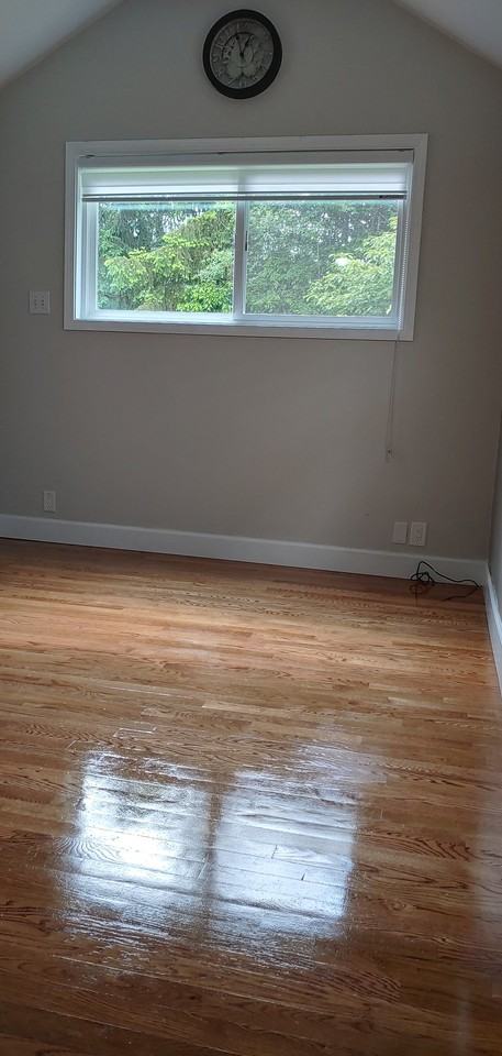 345 Dora Ave - Photo 6 of 19